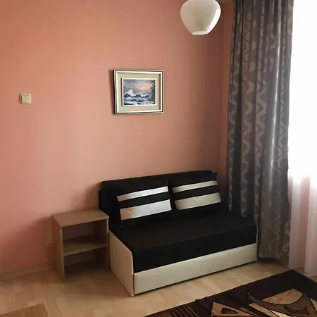 за гости ники-тити Pensjonat Kiten (Burgas)